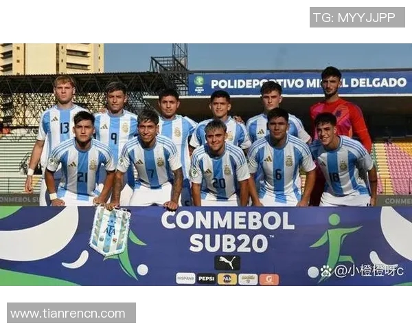 畅享绿茵激情全场热卖正版球星足球收藏精品